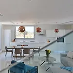 빌라 Sunrise Seaview - Melissa 파라림니