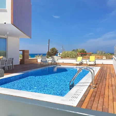 Villa Sunrise Seaview - Melissa Paralimni