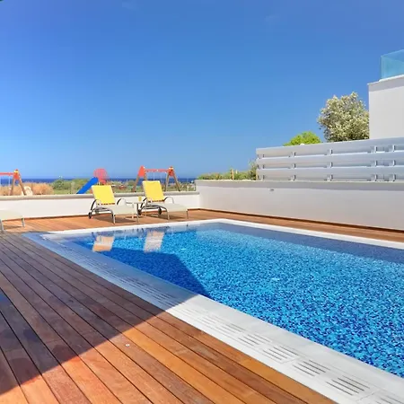 Villa Sunrise Seaview - Melissa Paralimni